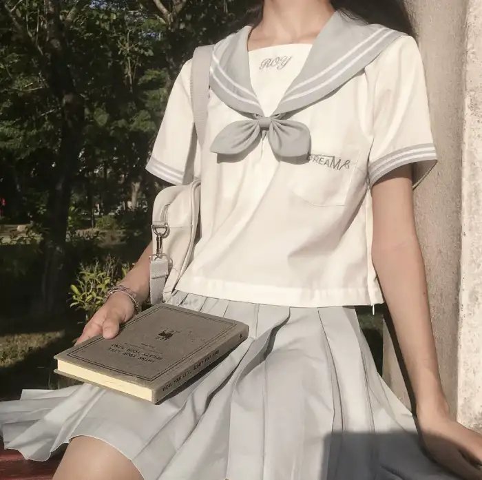 带着超市重生八零