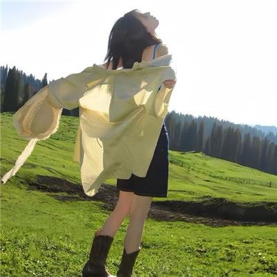 这个警察不太冷